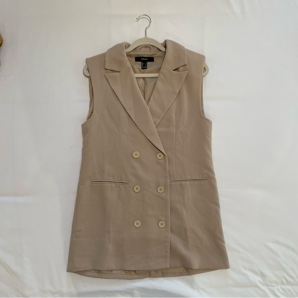 FOREVER 21 VEST BLAZER SIZE SMALL